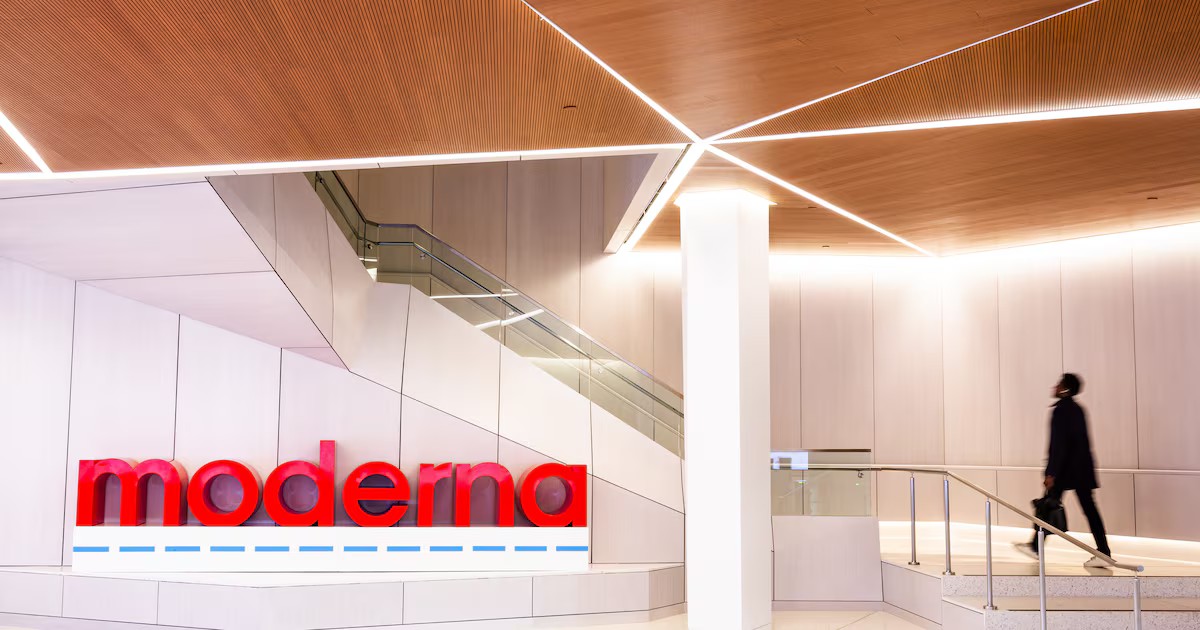 Moderna y Merck tropiezan en Wall Street pese al prometedor avance de su vacuna contra el melanoma