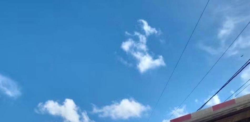 Aparatoso choque entre autobús y camión deja al menos ocho heridos en la vía Hato Mayor-San Pedro de Macorís