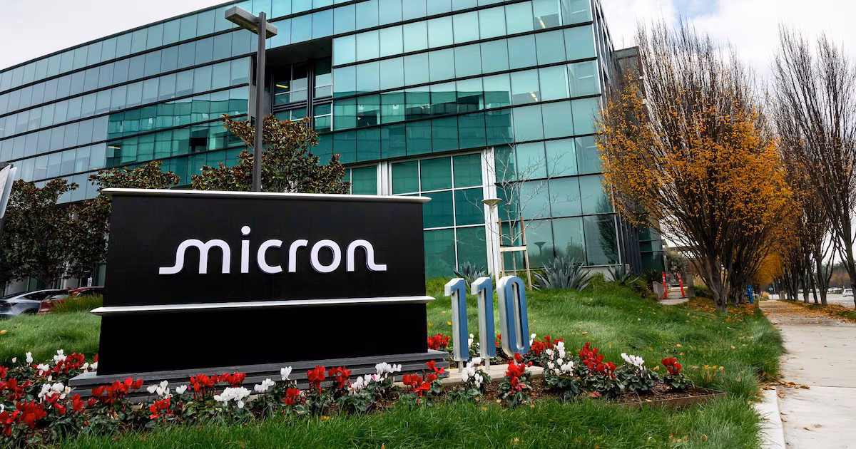 Micron supera expectativas impulsada por el 'boom' de la IA, pero alerta sobre presiones en sus márgenes