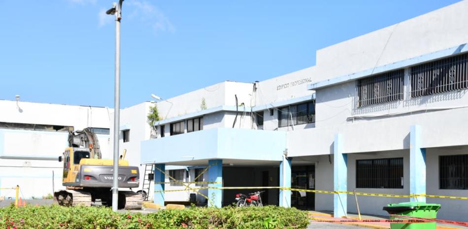 Tensión y reclamos de transparencia rodean la remodelación del Hospital Salvador B. Gautier