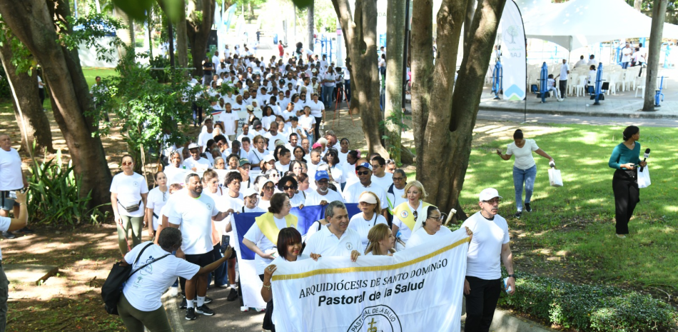 Rompiendo estigmas: Santo Domingo se moviliza en favor del bienestar emocional con «Un paso por la salud mental»