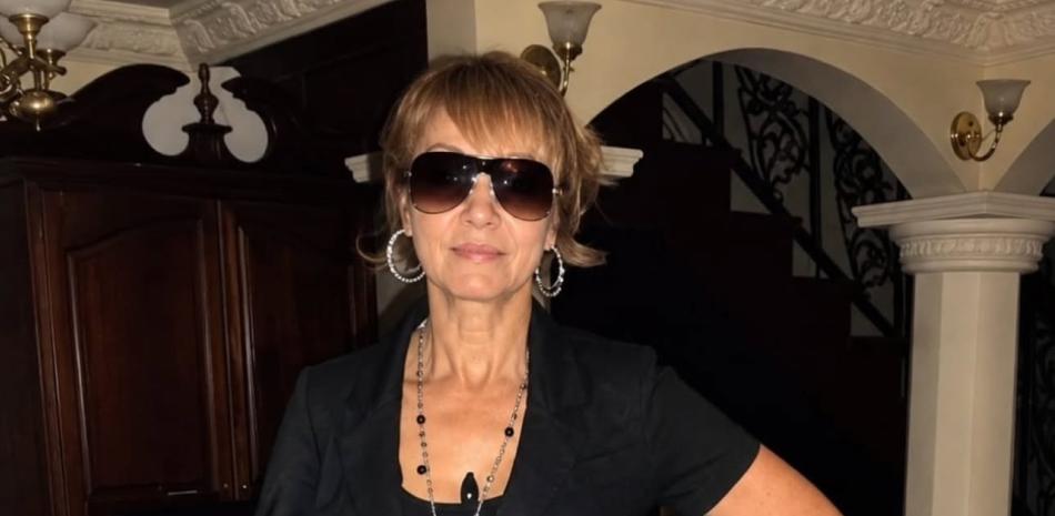 Entre lágrimas y reclamo de justicia, dan el último adiós a la esposa de Julián Oro Duro