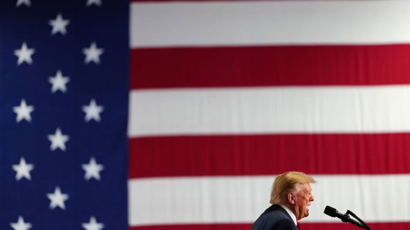Pacto con Rusia, ejecuciones televisadas y redadas extremas: la polémica doctrina de poder de Trump