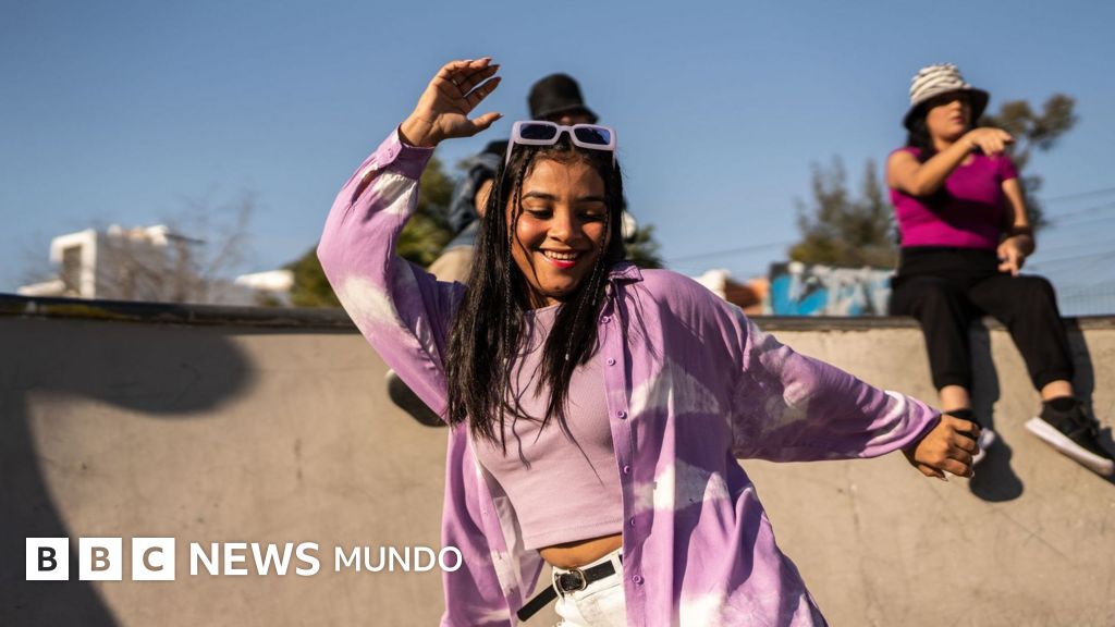 "Farmear aura": De la corte de Versalles a TikTok, el arte milenario de proyectar prestigio sin esfuerzo