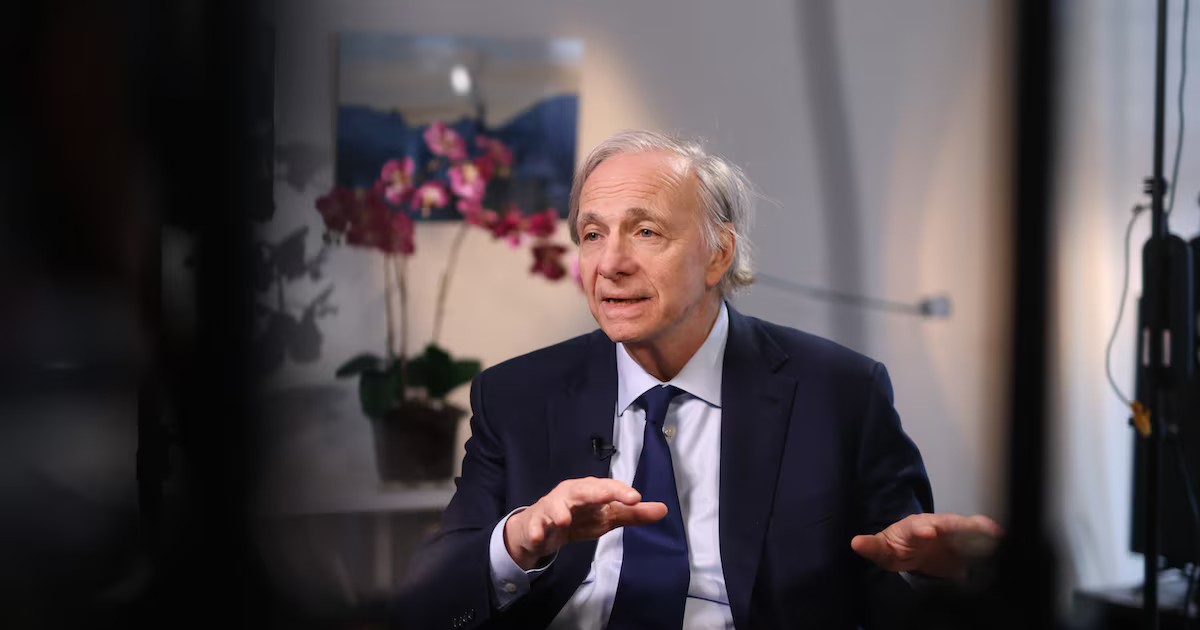 Ray Dalio enciende las alarmas: la crisis en los bonos de EE.UU. amenaza con golpear a Wall Street