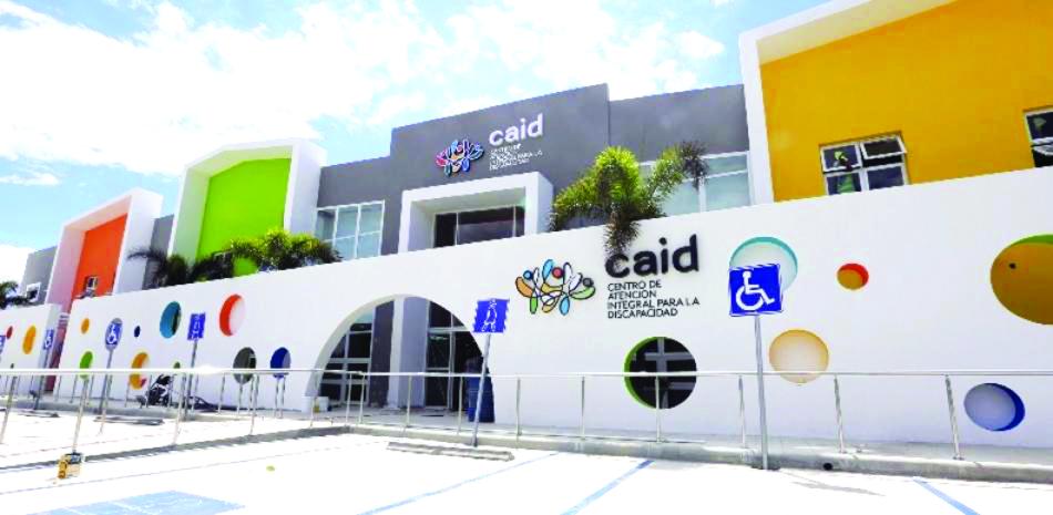 CAID Santiago opera al 95 % de su capacidad mientras más de 500 niños esperan por terapias