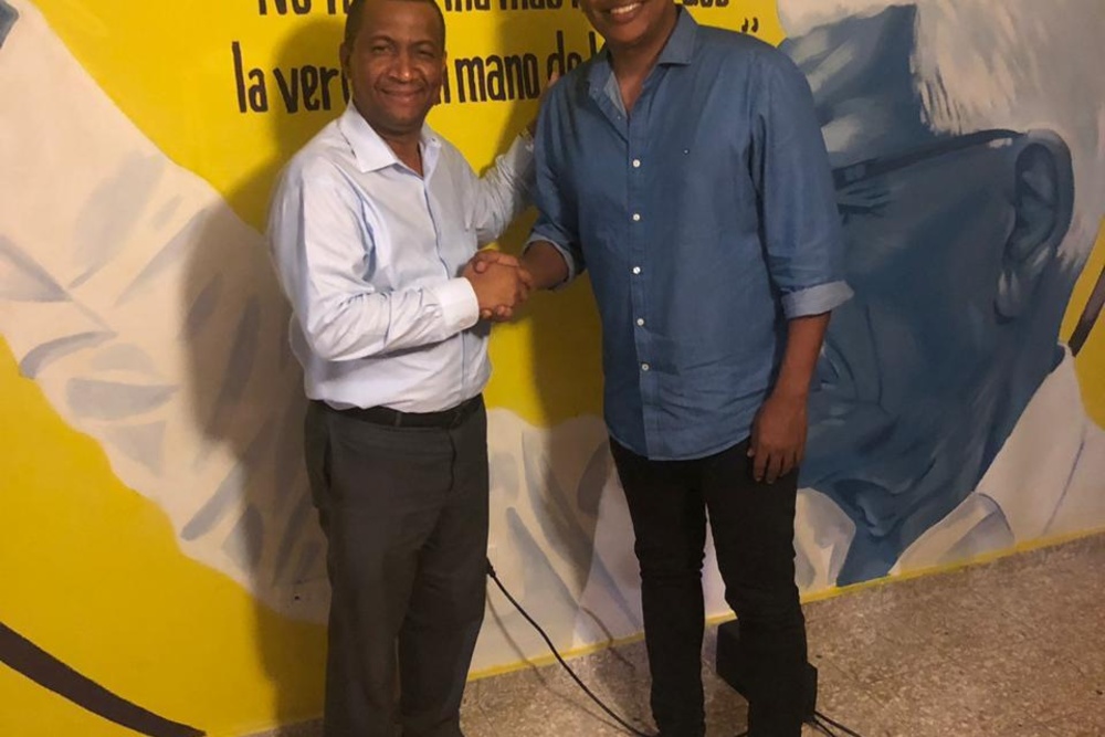 Comunicador y aspirante a diputación unen fuerzas políticas en SDE