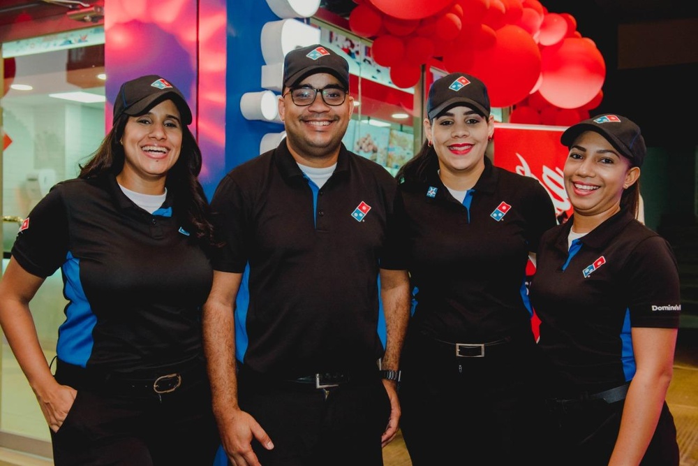 Domino’s celebra su 28 aniversario en República Dominicana